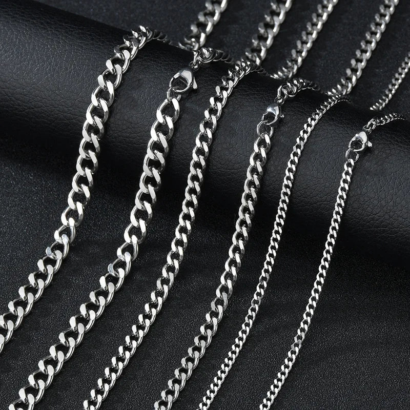 Colar,  jovens e   homens com toque de elegância para Design exclusivo  com  mais charme.  Feito com carinho e qualidade para você. qualquer ocasião..