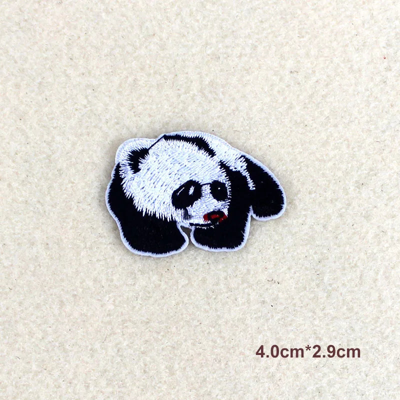 9p/lot Panda Cartoon patches for clothing hot iron on lovely animal Embroidered clothes patches for children handmade