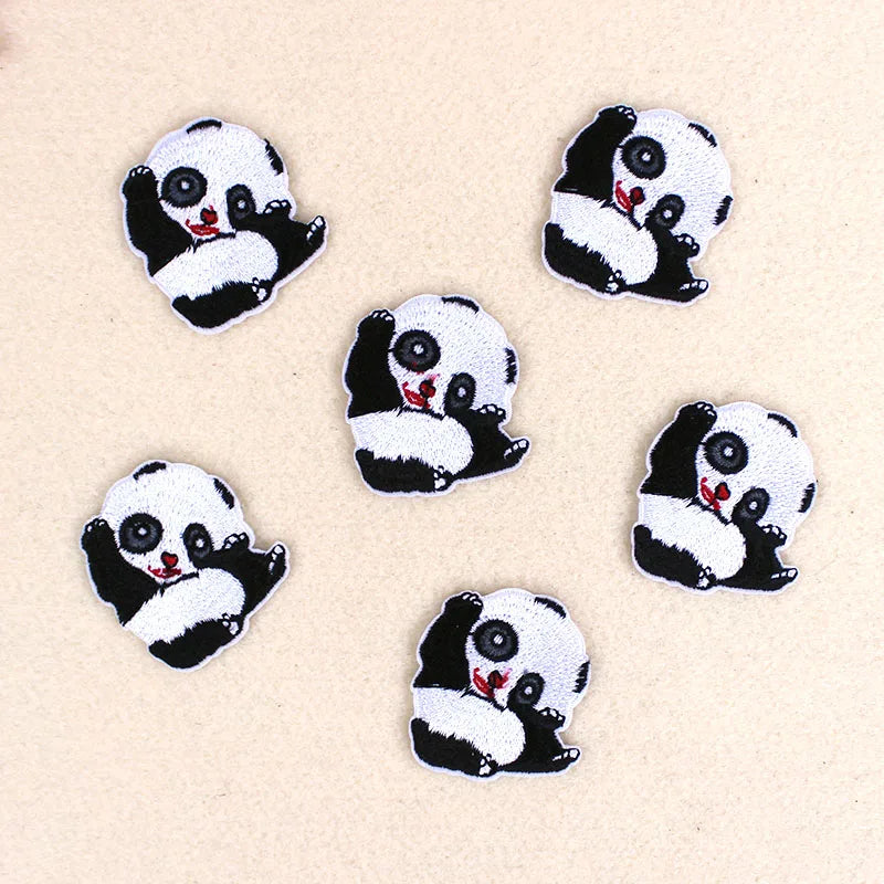 9p/lot Panda Cartoon patches for clothing hot iron on lovely animal Embroidered clothes patches for children handmade