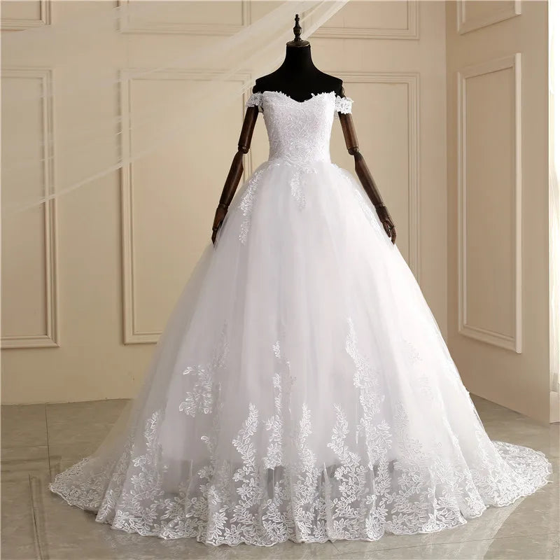 Luxury Lace Boat Neck Ball Gown Wedding Dresses Sweetheart Sheer Princess. Applique Bridal Gowns Casamento Customized
