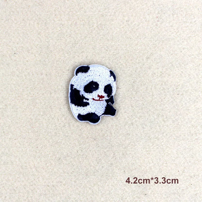 9p/lot Panda Cartoon patches for clothing hot iron on lovely animal Embroidered clothes patches for children handmade