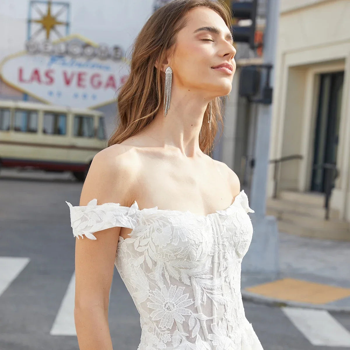 Luxury Off Shoulder Lace Wedding Dresses for Woman Ball Gown Elegant  Evening Party Gowns