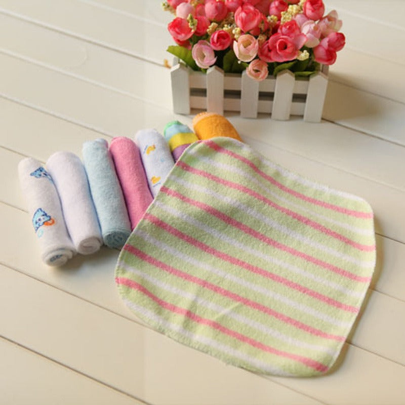 8PCS toalhinhas de rosto para seu bebe.criancas, absorventes.ideal para levar consigo para qualquer lado  e escolinha tabem.