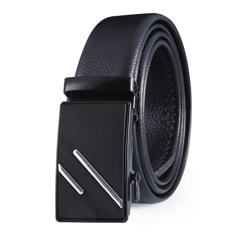 Cinto  de luxo  de couro pra homem com fivela automatica  ajustavel                Seu bebê merece o melhor.  Feito com carinho e qualidade para você.  A escolha perfeita para o dia a dia.  Ideal para você.  Seu melhor companheiro...