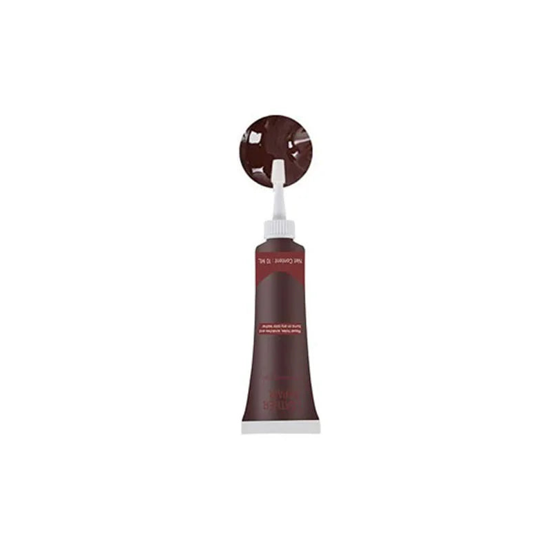 Para seu carro e  seus acentos de couro .Reparador de couro e outros  materiais sintéticos ou naturais para todas as cores reparo rápido  produto Italiano  embalagem de 10 ml.