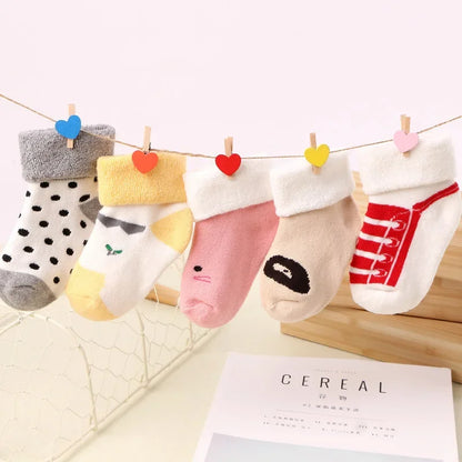 5 Pairs  de meias  para bebes   de 1 ano aos 3 anos Autumn Winter Warm Strip Baby Sock Cute Cartoon Dot Thick Infant Floor Sock Soft Star Pattern Newborn Toddler Sock             1        Seu bebê merece.