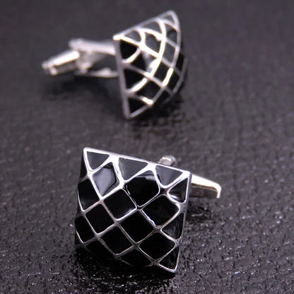 Botões de punho de alta qualidade de cobre  e muito elegante.