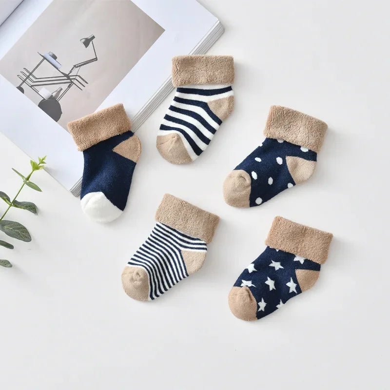 5 Pairs  de meias  para bebes   de 1 ano aos 3 anos Autumn Winter Warm Strip Baby Sock Cute Cartoon Dot Thick Infant Floor Sock Soft Star Pattern Newborn Toddler Sock             1        Seu bebê merece.