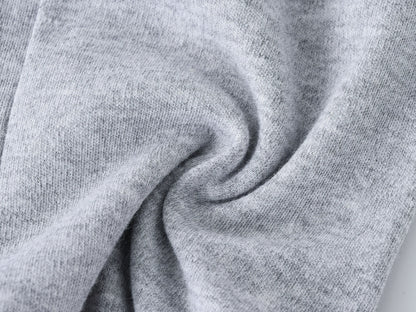 Um toque especial no guarda-roupa do seu bebê de 3 a12 meses.