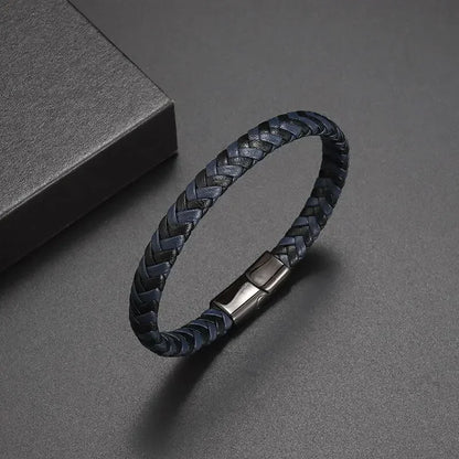 Simples e Classic , Black Hand Woven Leather Bracelet with Metal Magnetic Clasp Men's Fashion Jewelry .