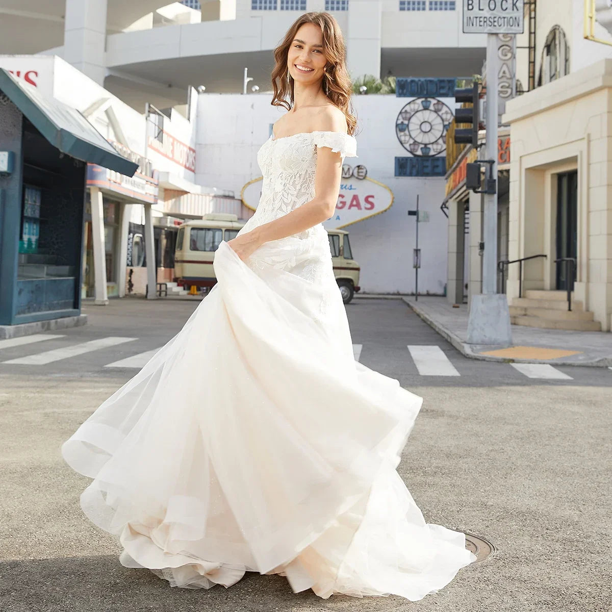 Luxury Off Shoulder Lace Wedding Dresses for Woman Ball Gown Elegant  Evening Party Gowns