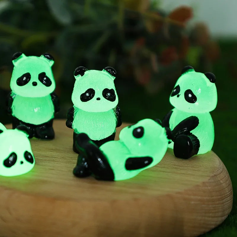 1/10PCS Mini Glowing Tiny Panda Micro Landscape Ornament Glowing in Dark Panda Doll Party Car Table Home Garden Decor Resin Toy