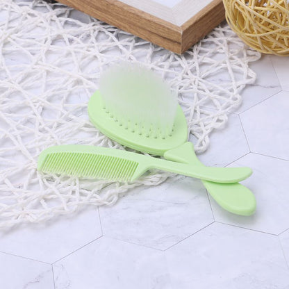 Conjunto  de cabelo para bebes  com 1 pente e uma escova.